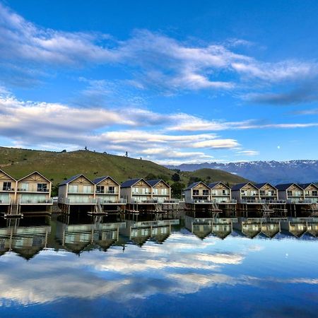 Marsden Lake Resort Central Otago Кромуел Екстериор снимка The Jack's Point clubhouse