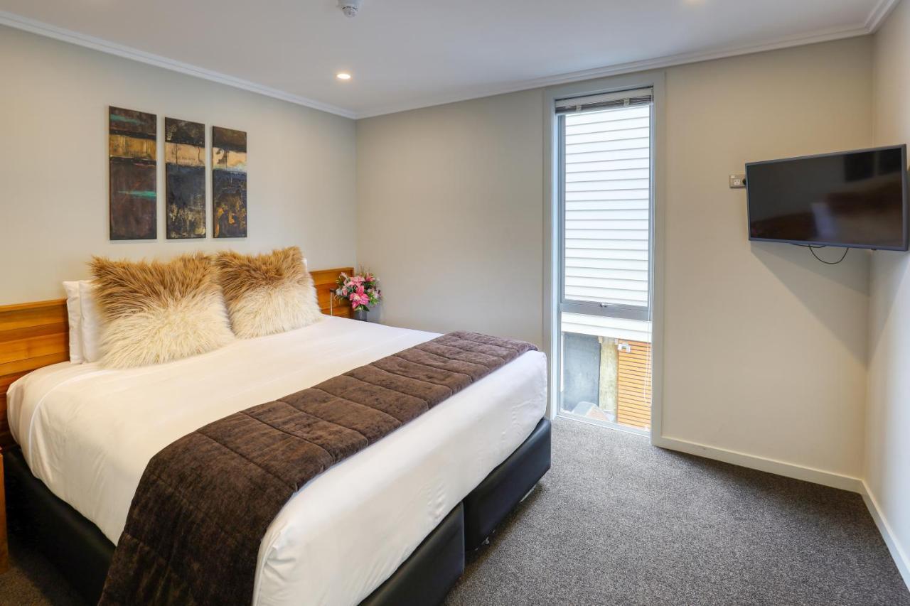 Marsden Lake Resort Central Otago Кромуел Екстериор снимка A typical bedroom at the hotel